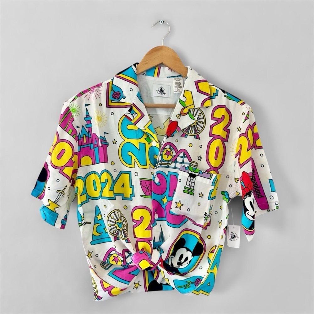 New Disneyland Small 2024 Disney Colorful  Graphic Button-Up Shirt 100% Viscose